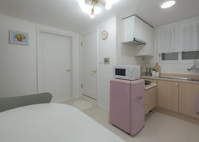 강남및 코엑스직통 롯데월드 석촌호수 투룸 Appartement Seoel